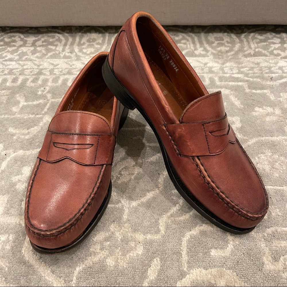 Allen Edmonds Cavanaugh Loafer Size 10 Walnut